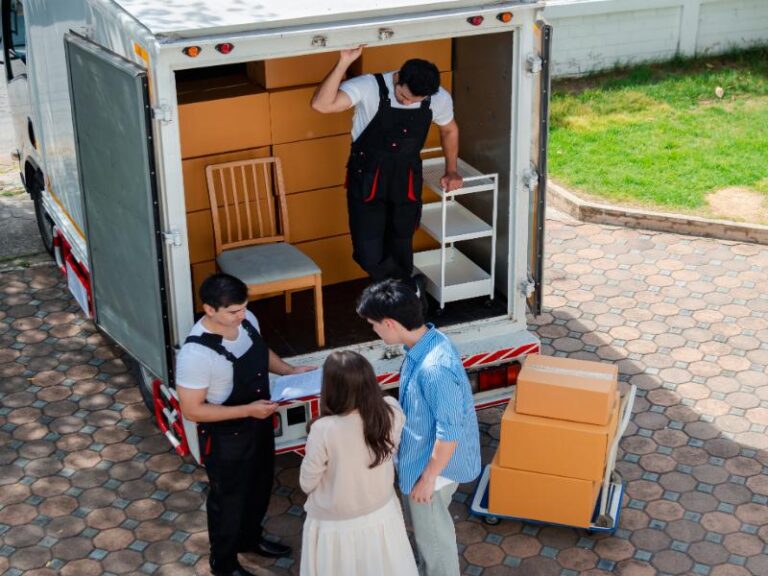 Choose Experienced Local Movers for Long-Distance Relocations from Livonia, MI